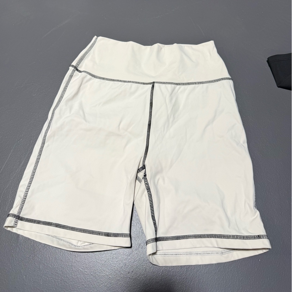 WeWoreWhat White Bike Shorts with Black Stitching